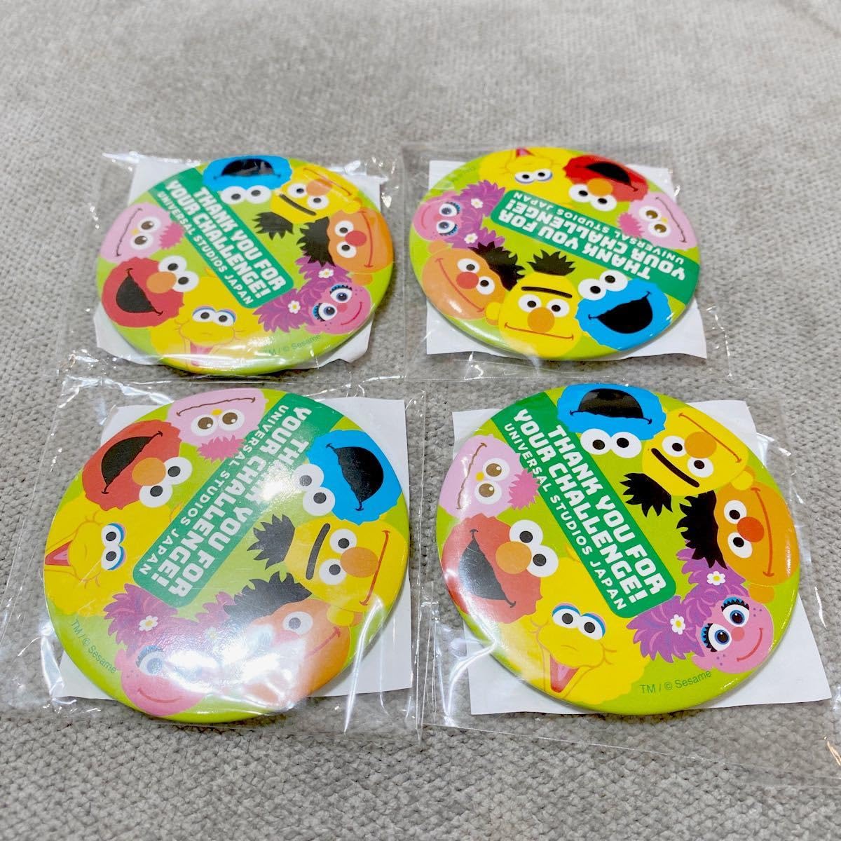 Amazon | USJ 缶バッジ 限定 セサミストリート エルモ クッキー